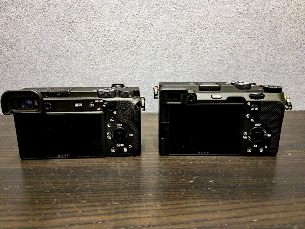 α7cとα6600背面